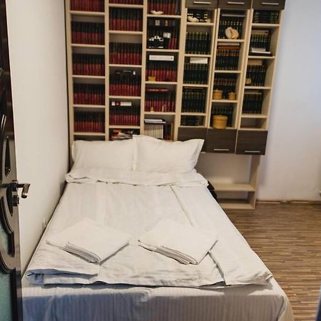 2 Bedroom Apt Park Belvedere Sibiu Extérieur photo